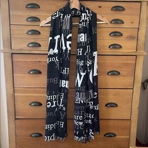 Scarf Cashmere Black and White Text Print New York Theme